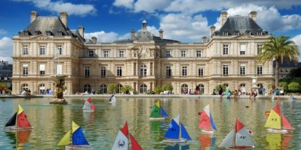 team building original au jardin du Luxembourg