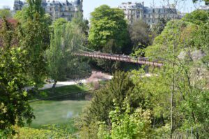 Visiter le parc des buttes Chaumont à Paris